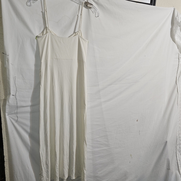 Aritzia Wilfred flight dress Sweetheart midi dress with slit - Picture 10 of 15